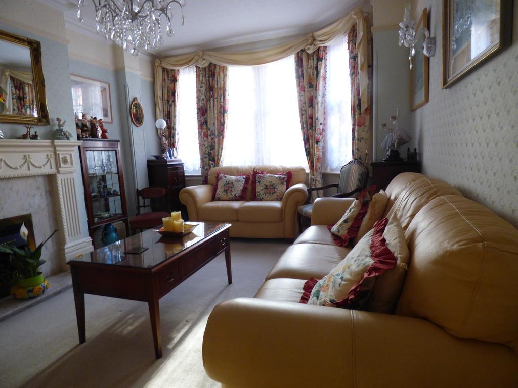 Brayscroft House Otel Eastbourne Dış mekan fotoğraf